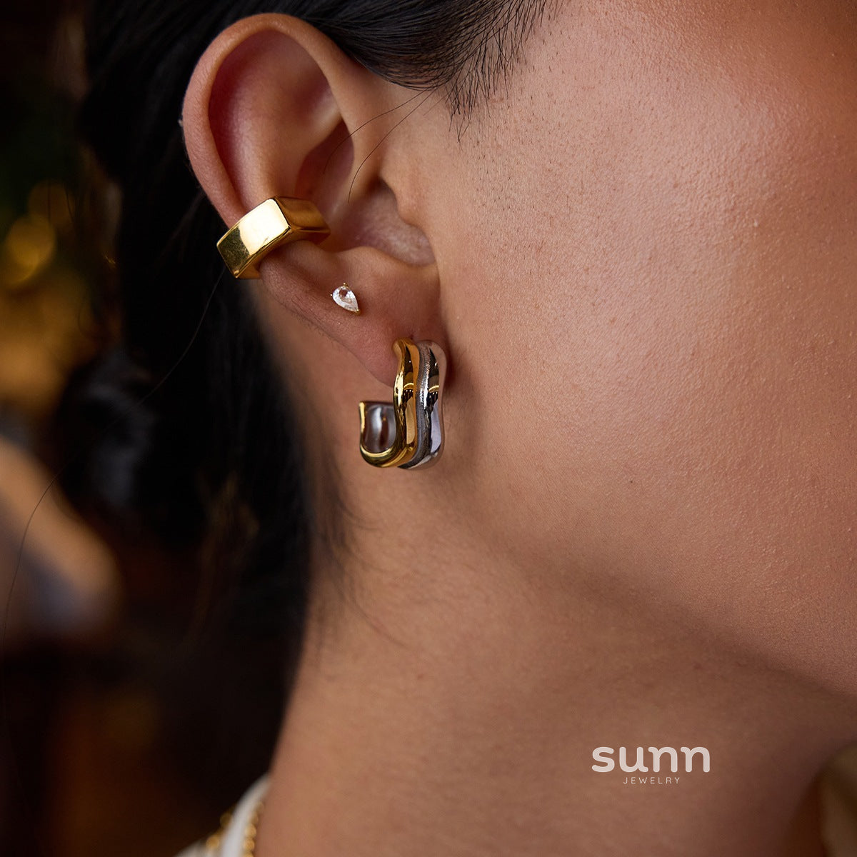Jayani Geometric Hoop Earrings [4T4S2B0B]