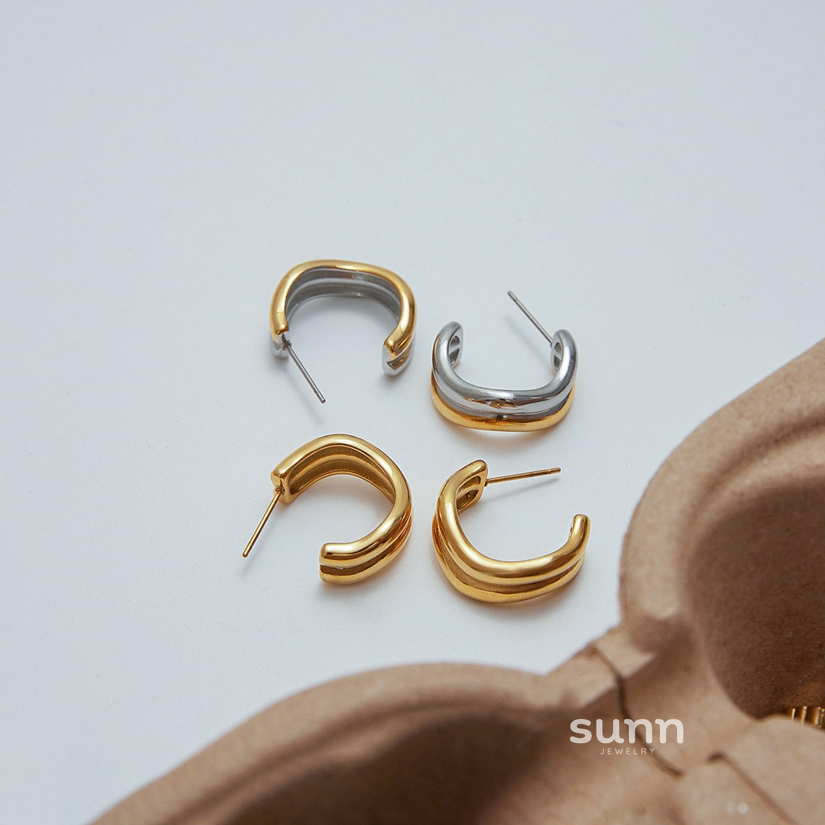Jayani Geometric Hoop Earrings [TNIOH0I9]