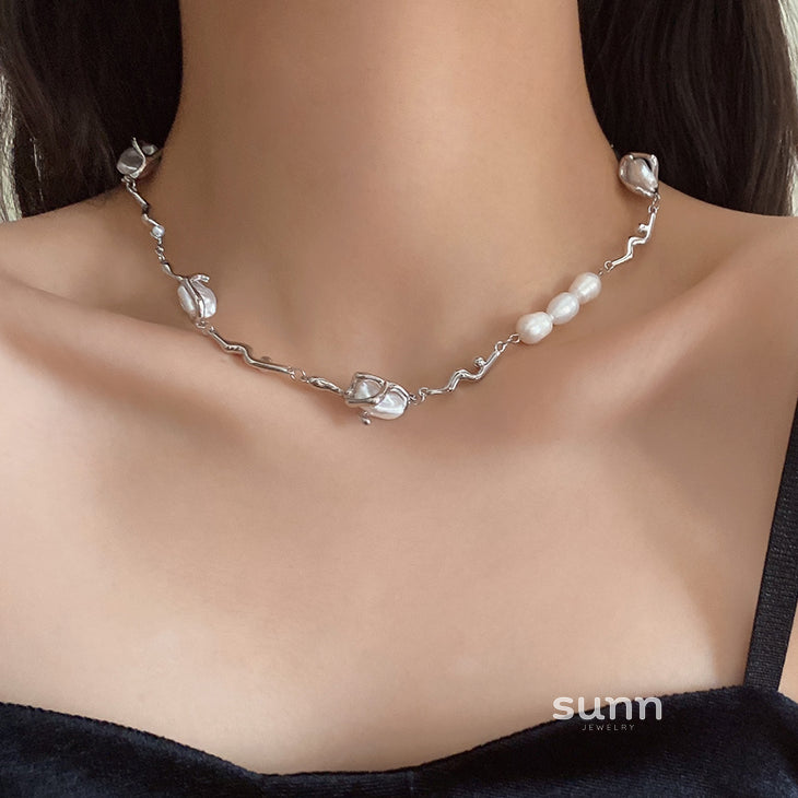 Jayci Baroque Heart Choker [1PUS3UTZ]