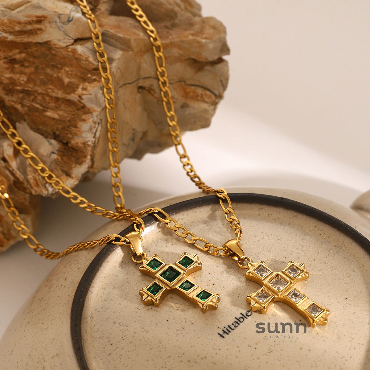 Jaycie Zircon Cross Pendant Necklace [KS539VOM]