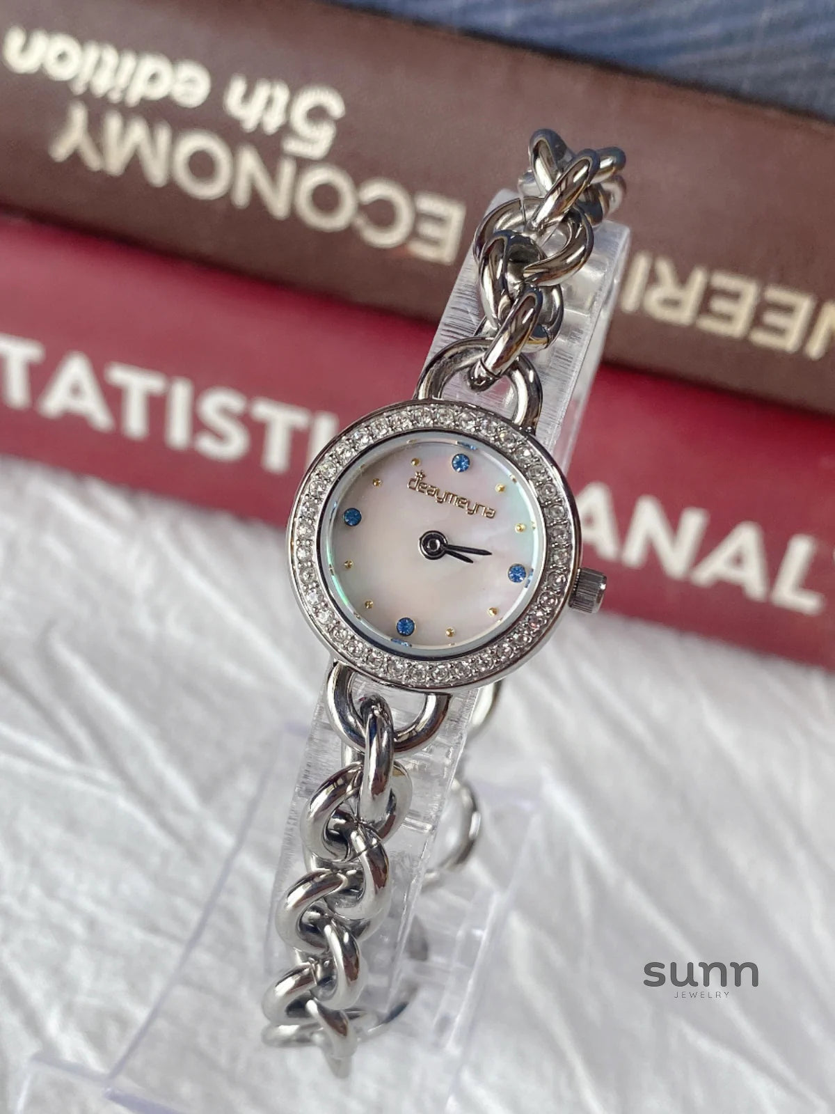 Jayda Dainty Shell Dial Watch