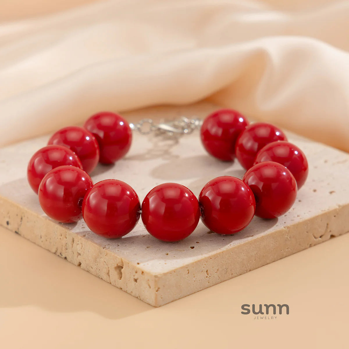 Jaydah Acrylic Bead Necklace