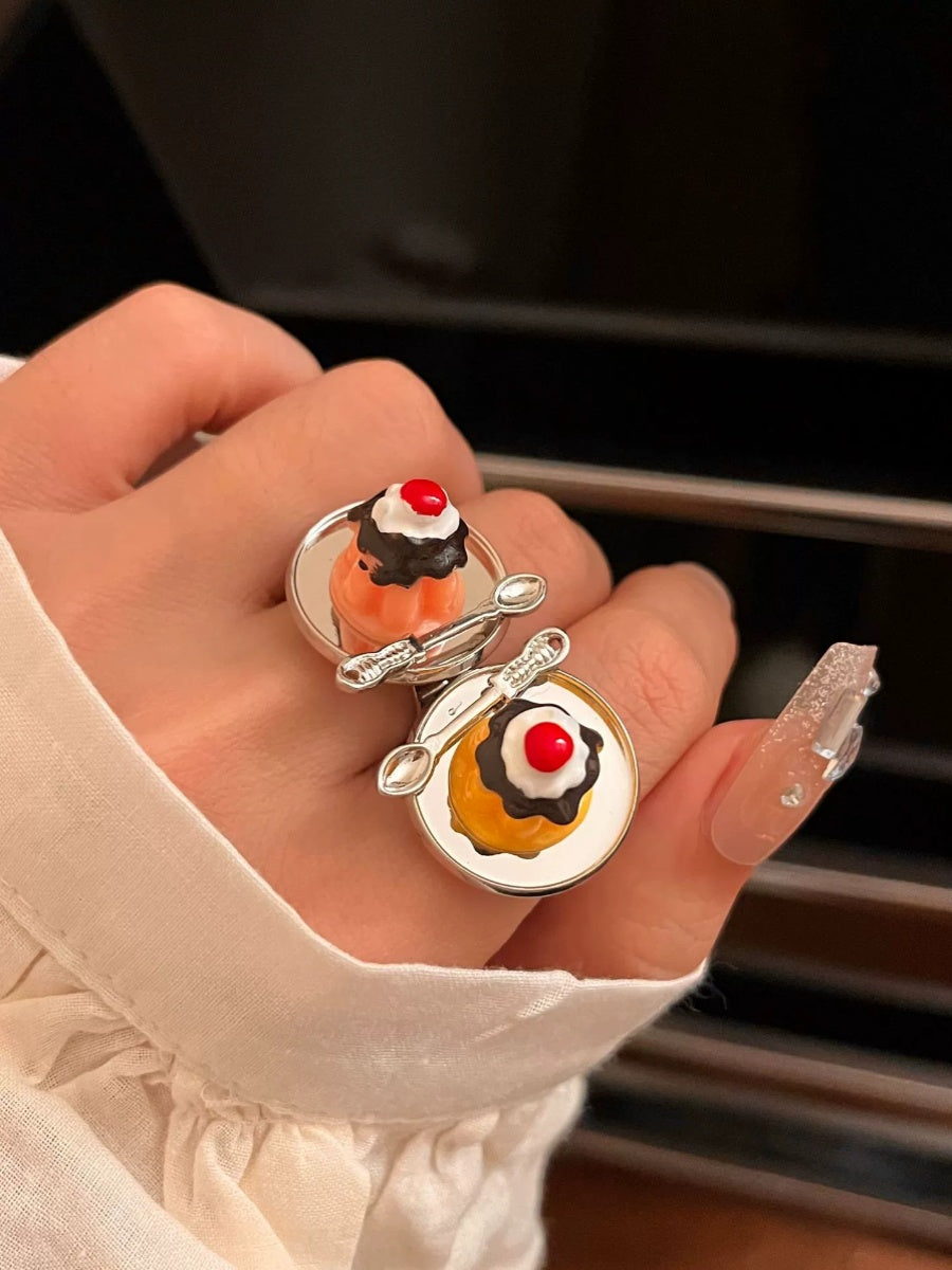 Jaylanie Whimsical Dessert Ring [R4UFUP82]