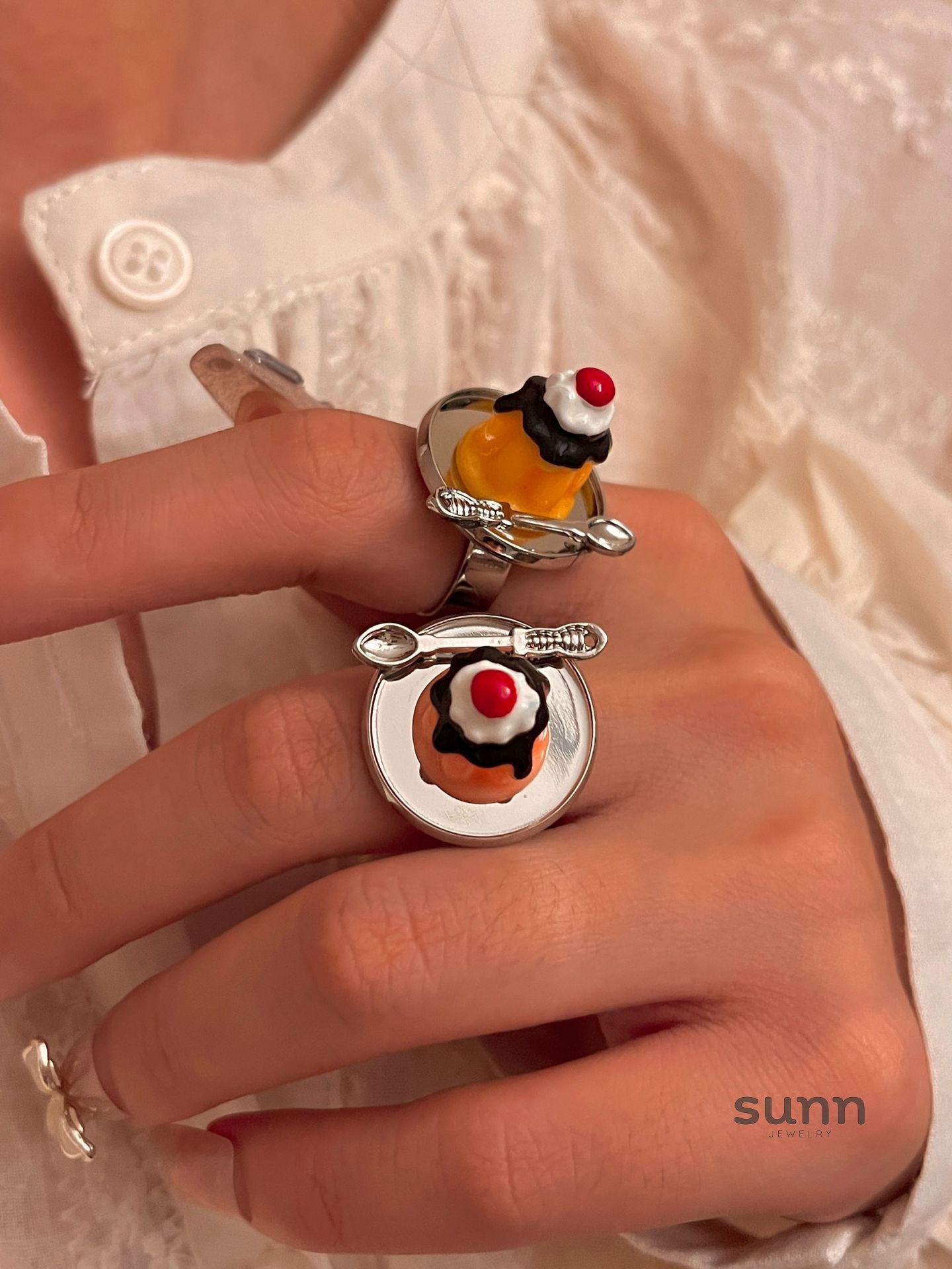 Jaylanie Whimsical Dessert Ring [3Z93LIAJ]