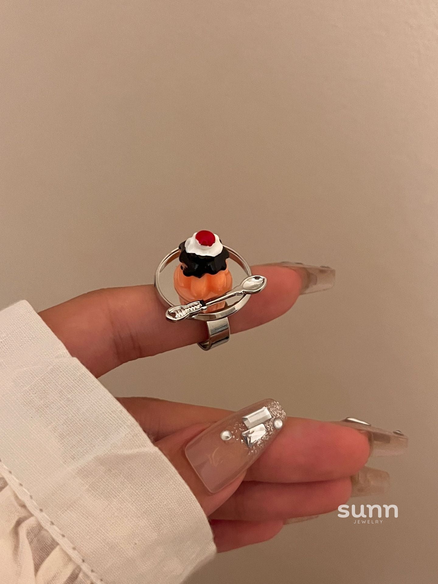 Jaylanie Whimsical Dessert Ring [UEVHCT89]