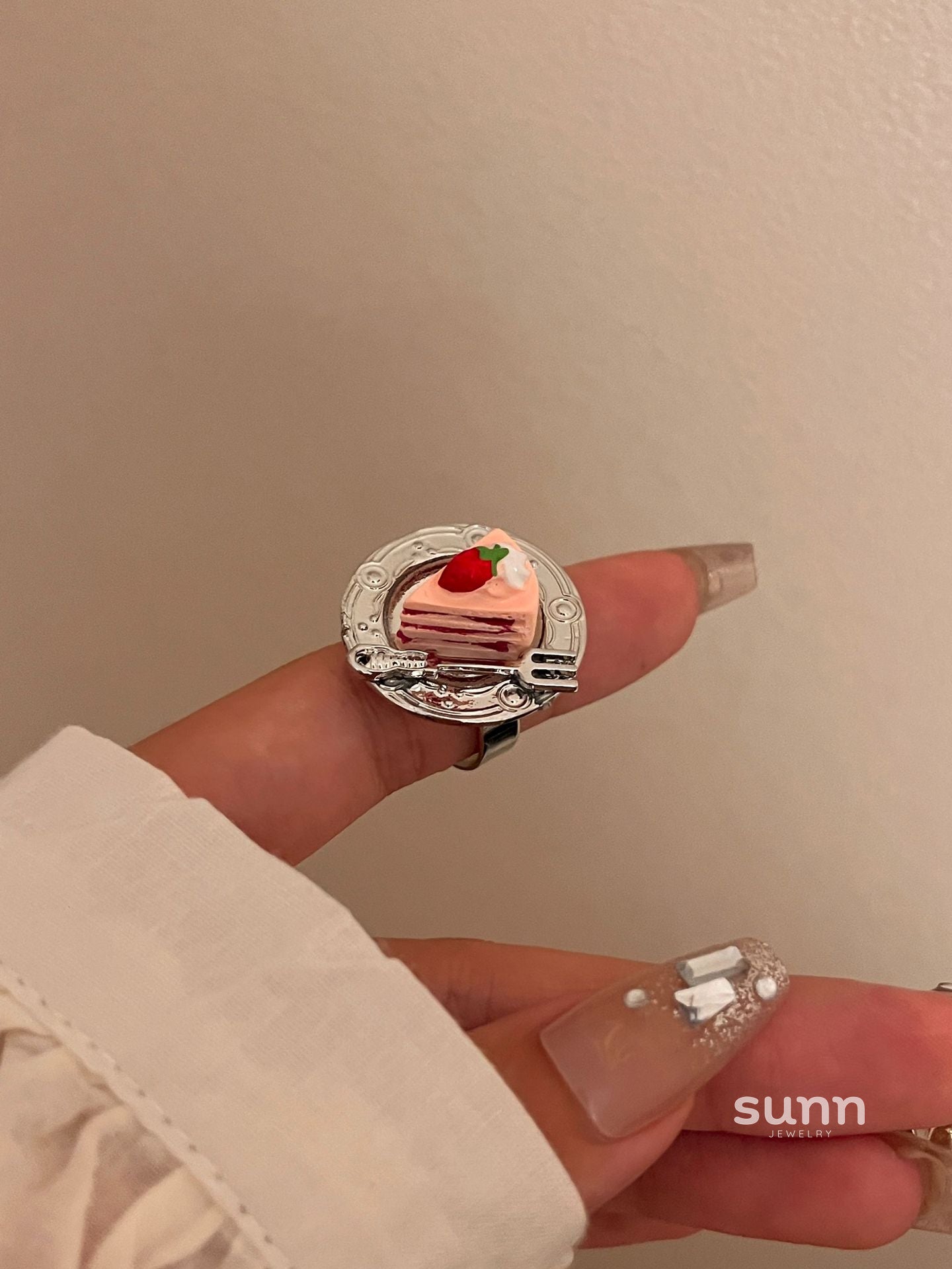 Jaylanie Whimsical Dessert Ring [XIMVB9KB]