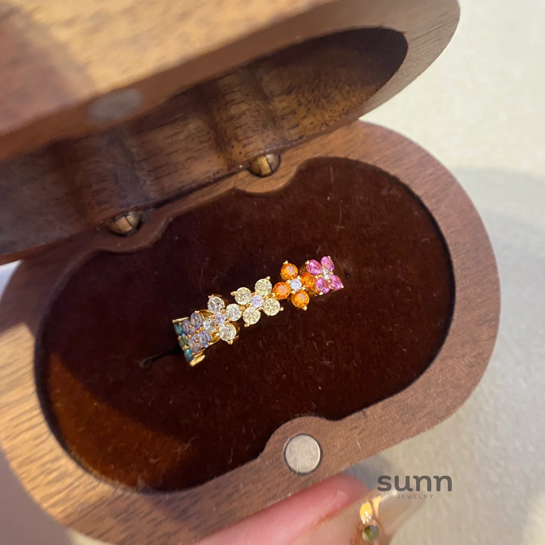 Jaylene Monet Clover Ring [O4XR0CVK]