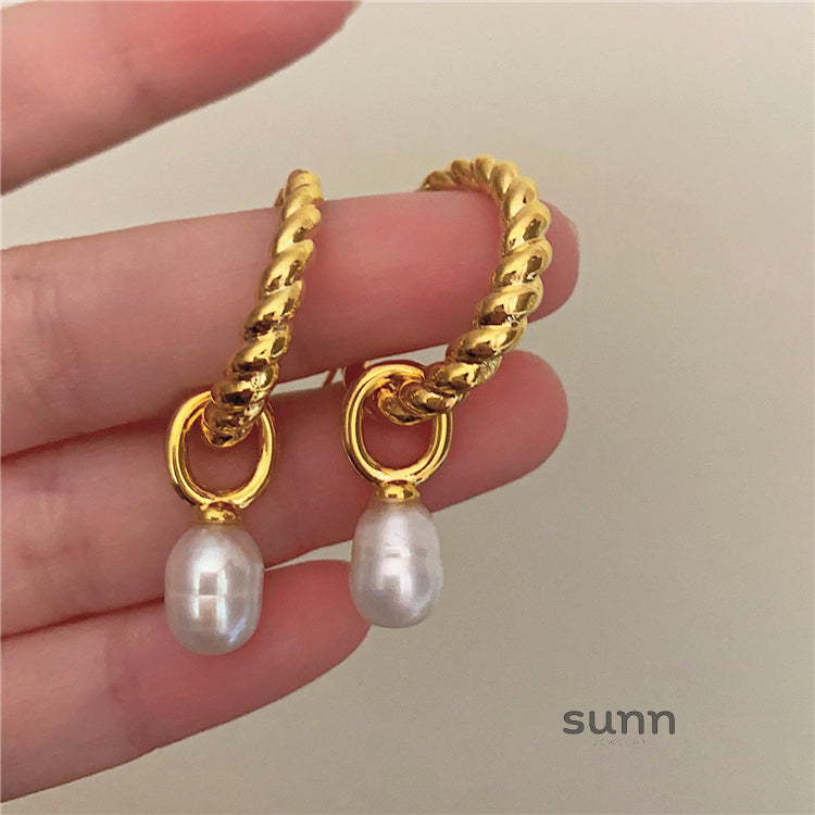 Jazaria Baroque Pearl Drop Earrings [9MOQPTCR]
