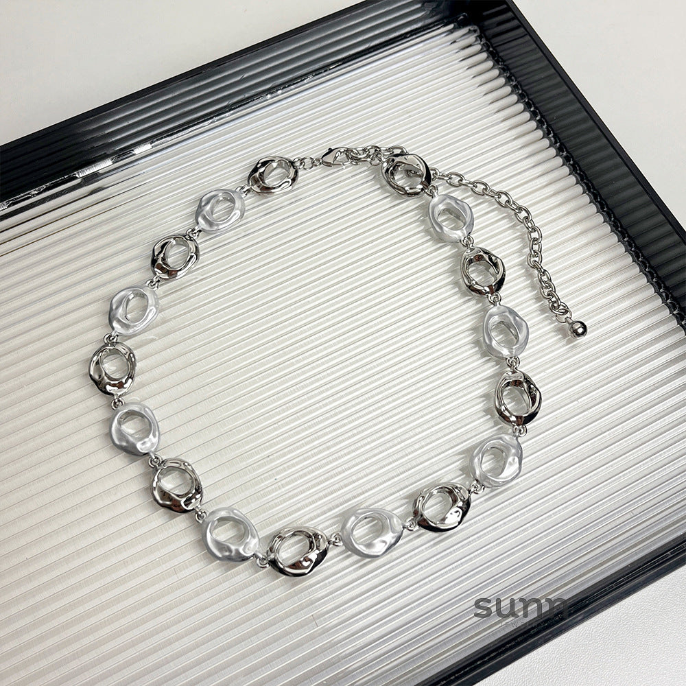 Jazmyne Asymmetric Geometric Necklace [D8V77O6O]