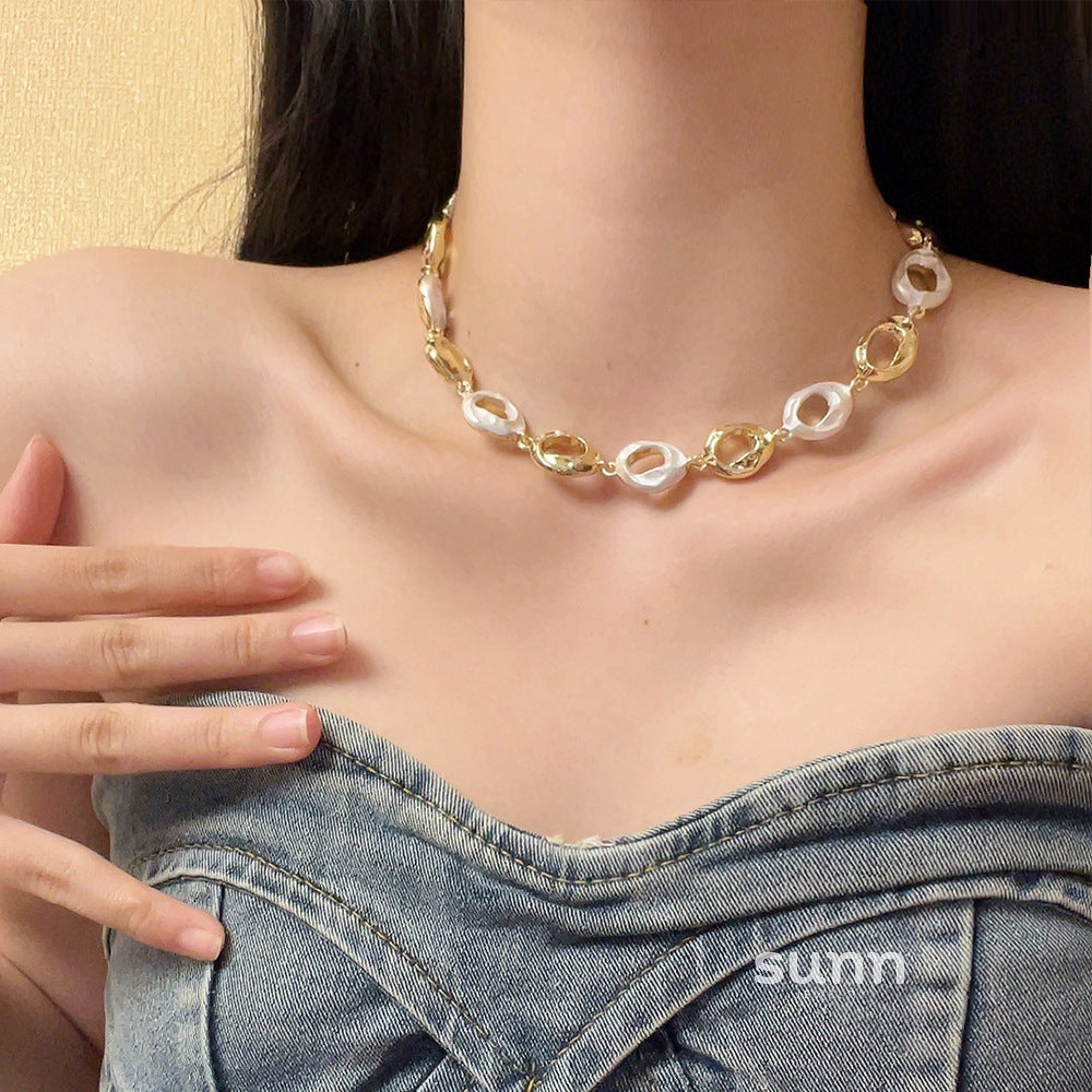 Jazmyne Asymmetric Geometric Necklace [9I5LH62S]