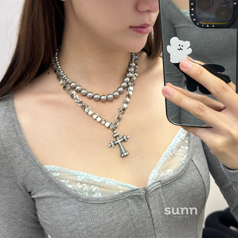 Jemima Layered Cross Pearl Necklace [1XREGD3C]