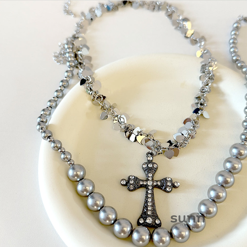 Jemima Layered Cross Pearl Necklace [IVZSC6OF]