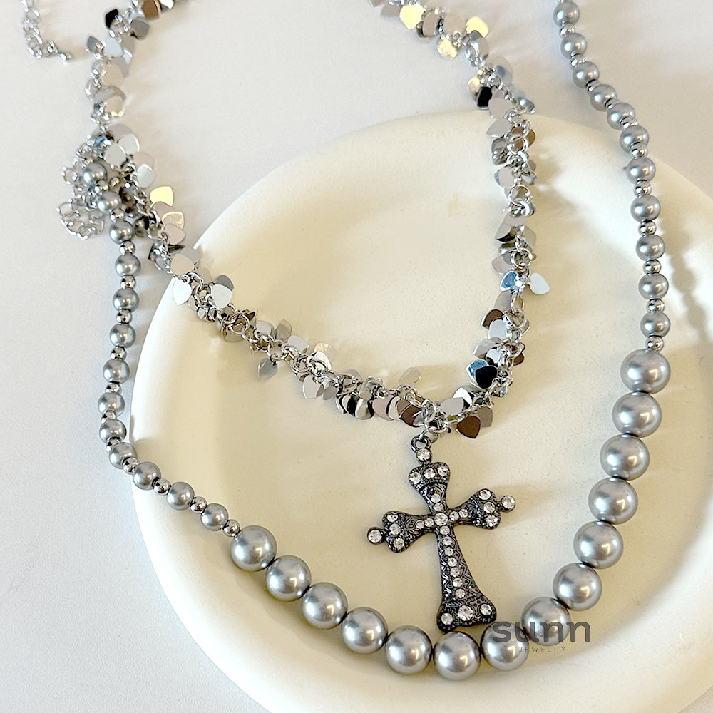 Jemima Layered Cross Pearl Necklace [MC94PE81]