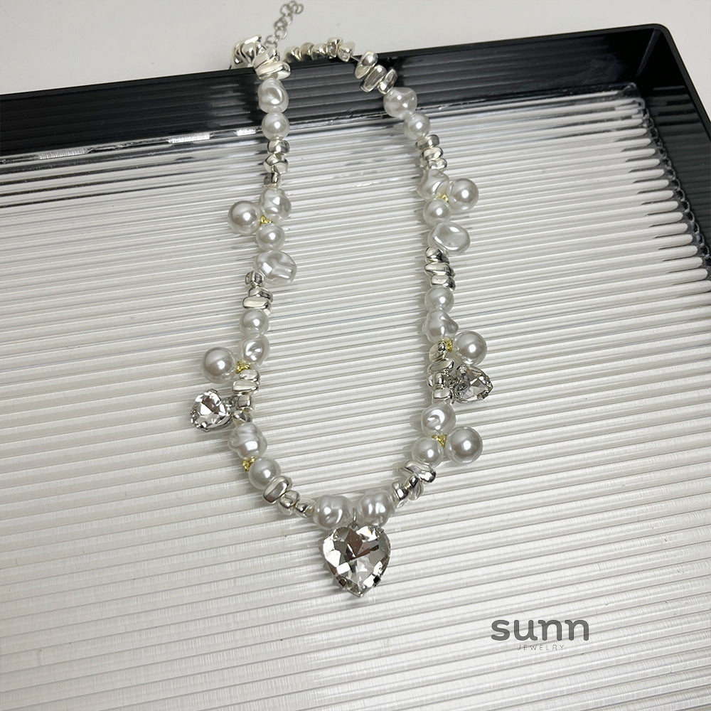 Jemima Pearl Heart Necklace [WGOV4YPL]