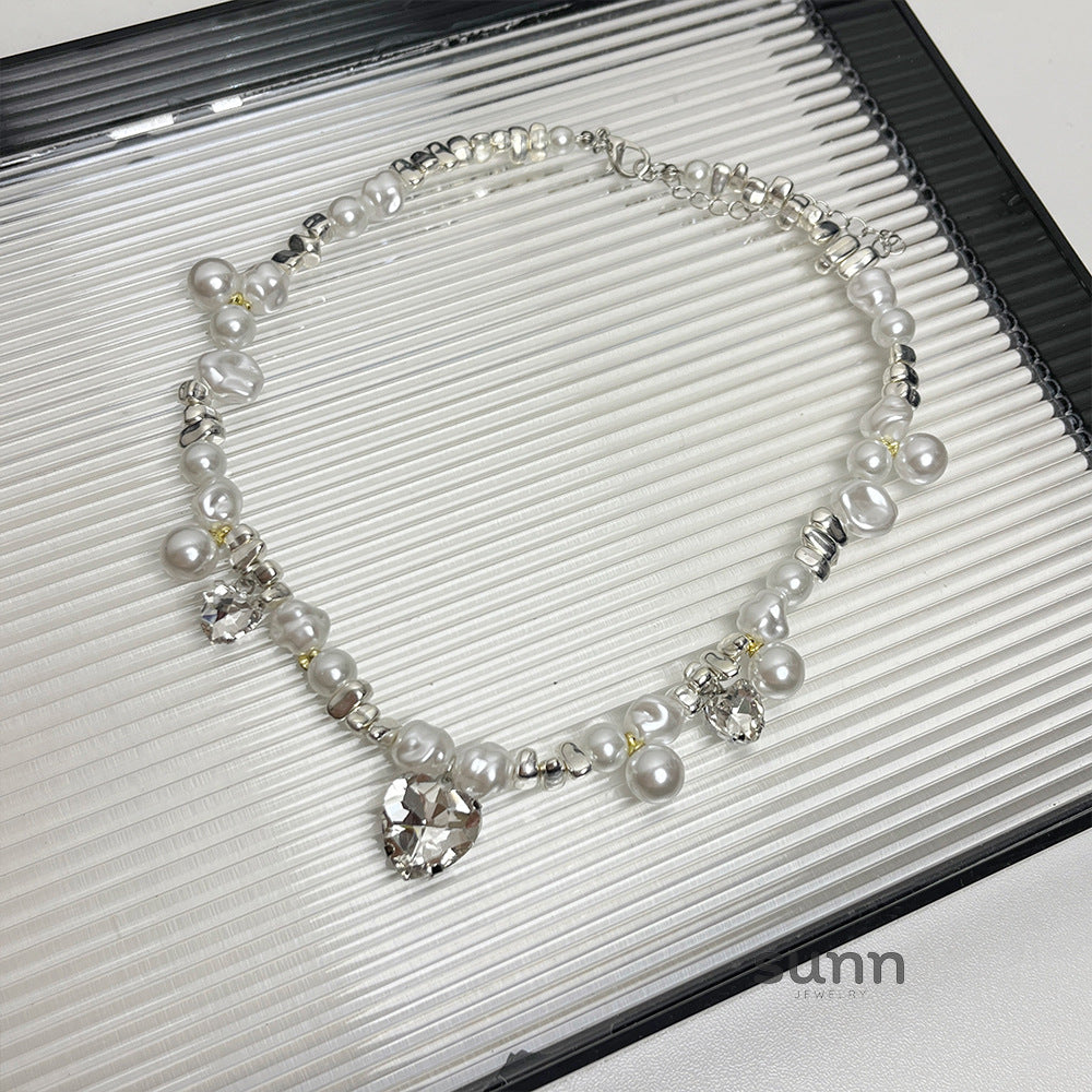 Jemima Pearl Heart Necklace [Z9ZCGVQN]