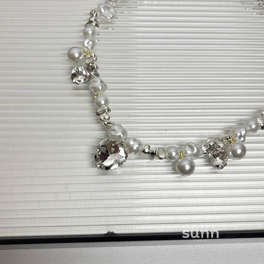 Jemima Pearl Heart Necklace [IHE31T8X]