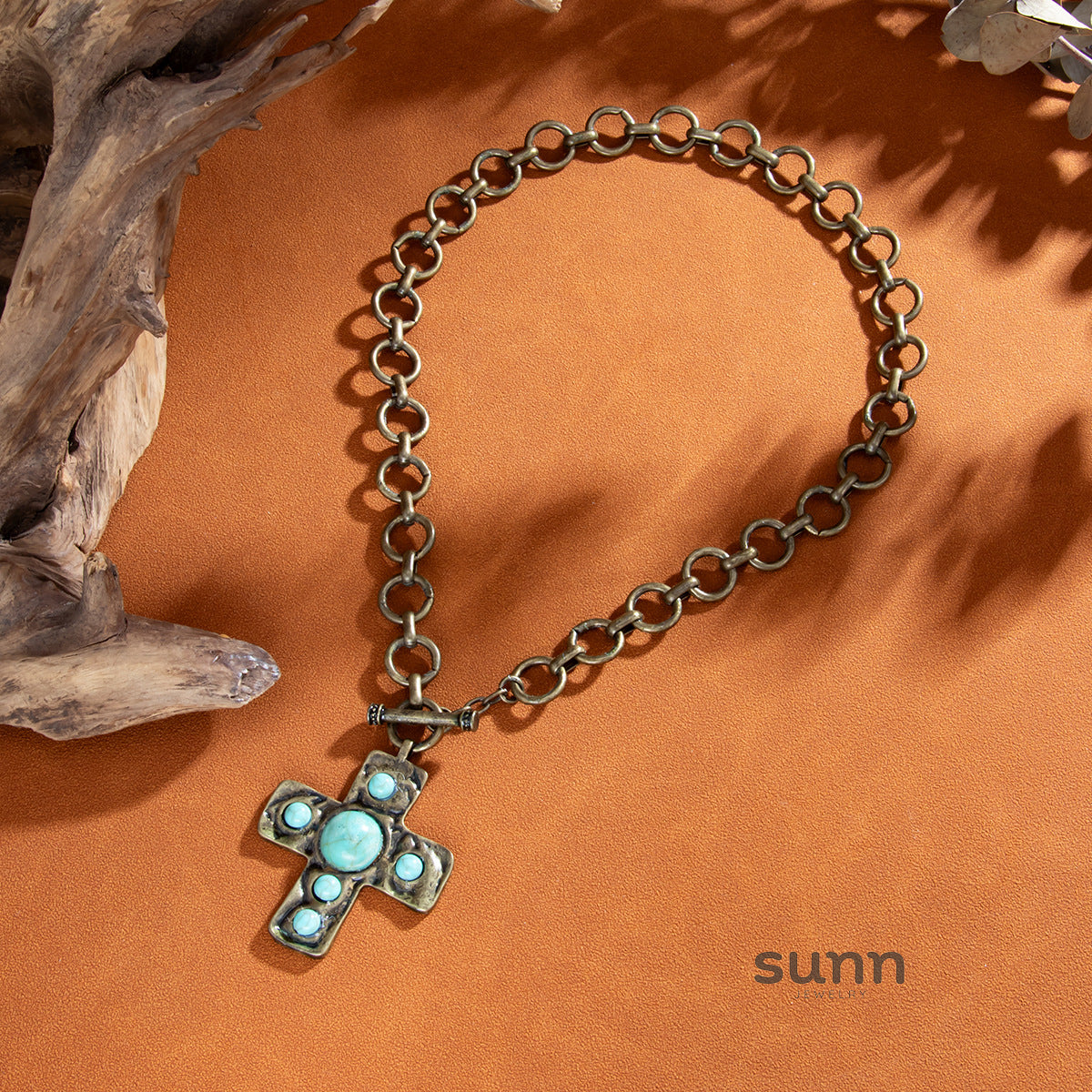 Jena Layered Cross Toggle Necklace [LXBRZ5C3]