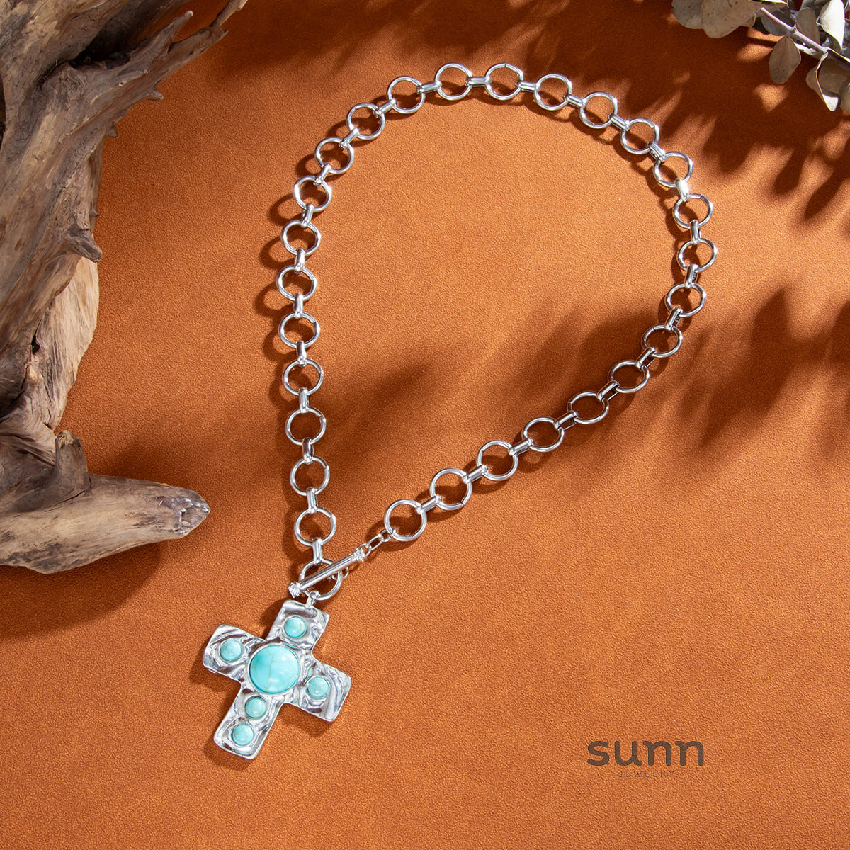 Jena Layered Cross Toggle Necklace [8DV0UTZH]