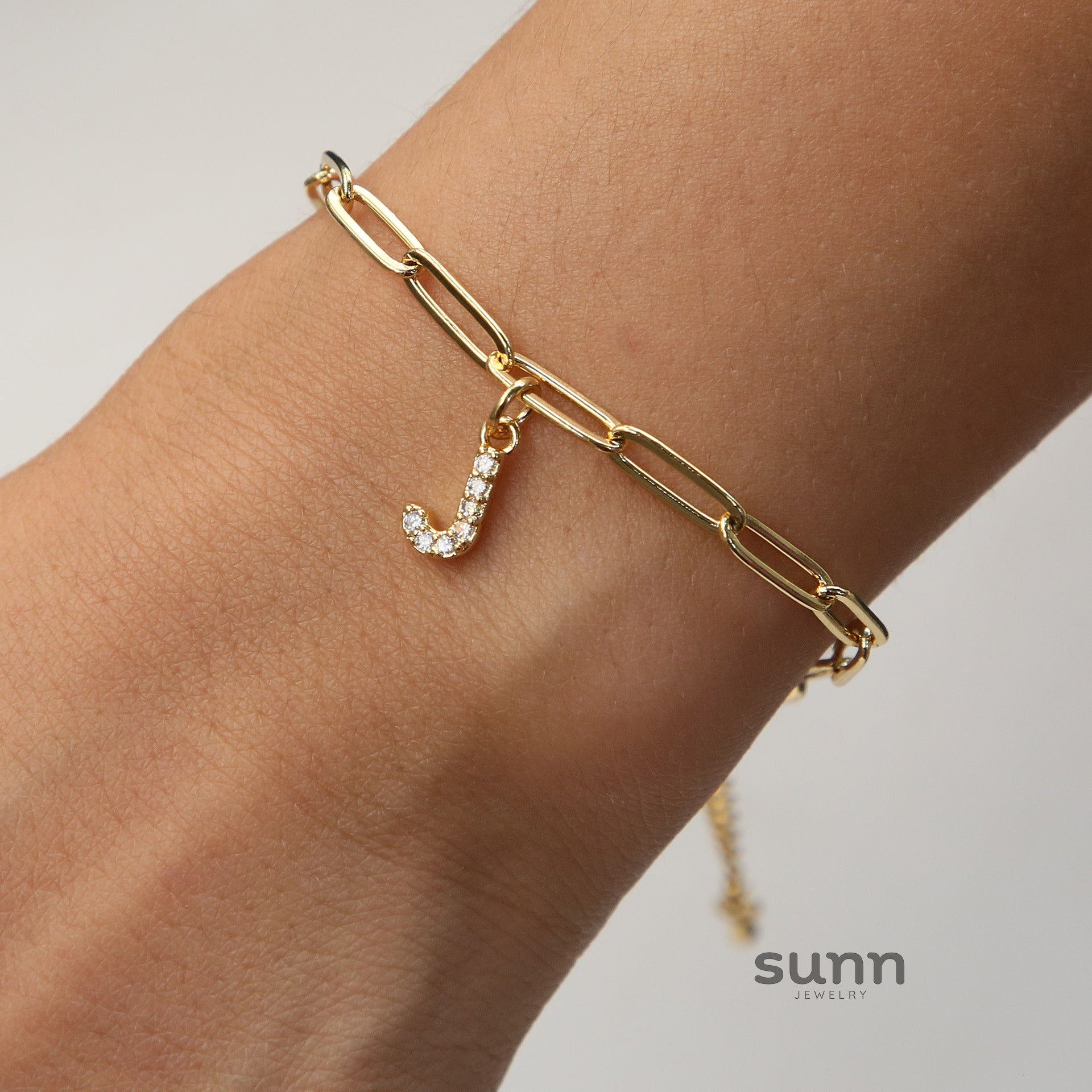 Jenessa Micro Inlay Letter Bracelet [KUAADBIA]