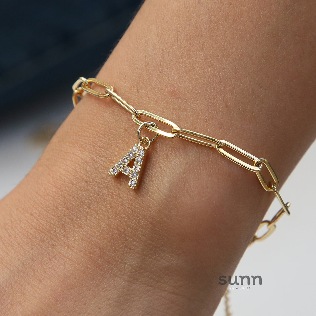 Jenessa Micro Inlay Letter Bracelet [NOWH4ZFJ]