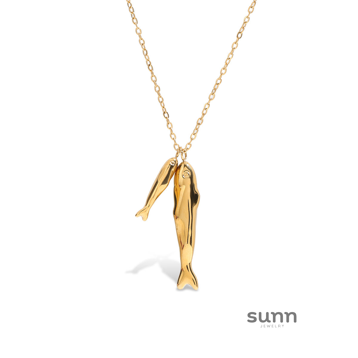 Jennah Luxe Fish Charm Necklace [7DIA8GHK]