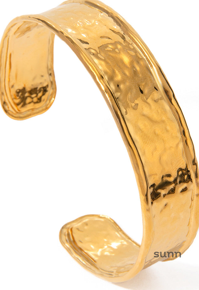 Jenny Gold Statement Cuff Bracelet [RC0DI6KE]