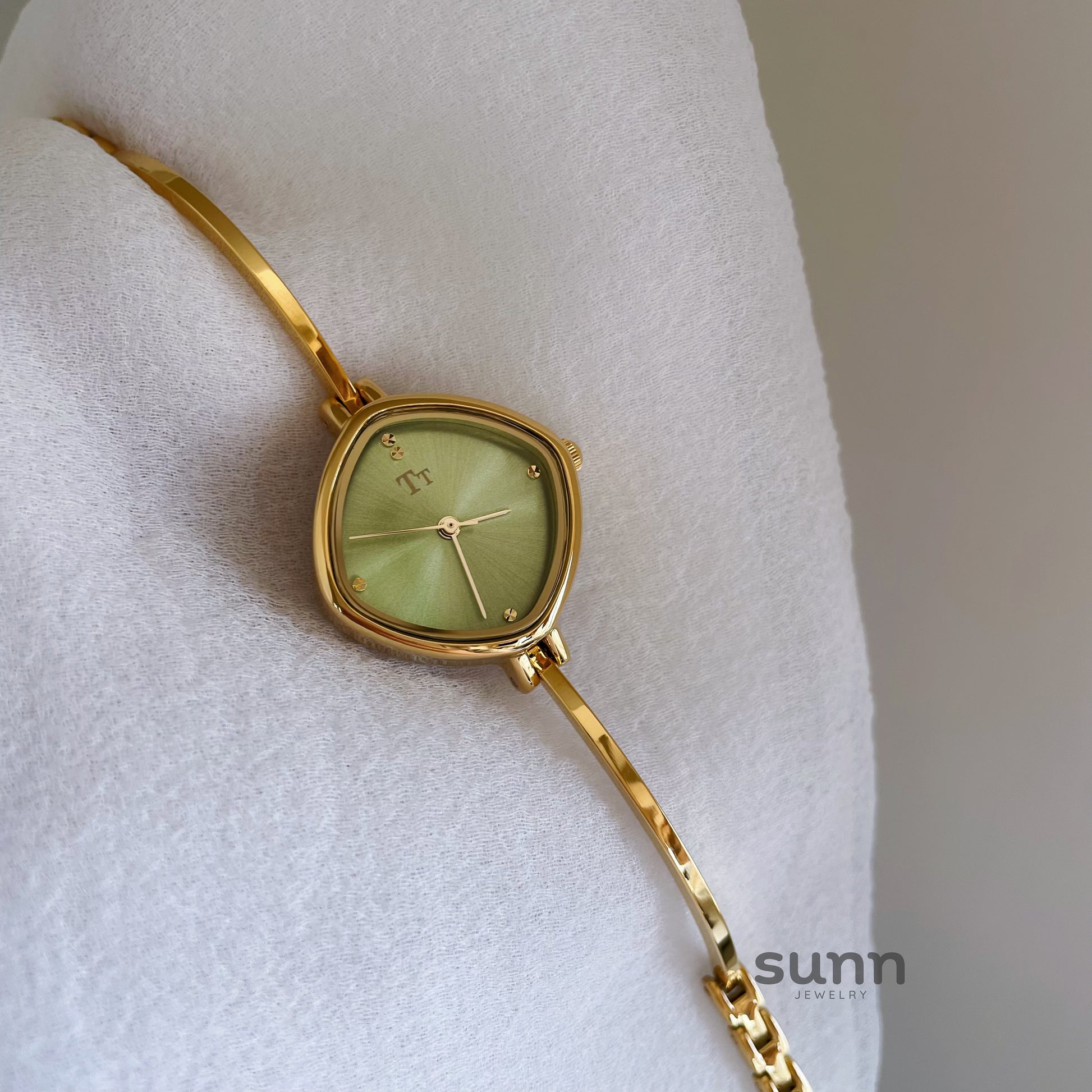 Jensen Square Green Bracelet Watch [OHWX2CSW]