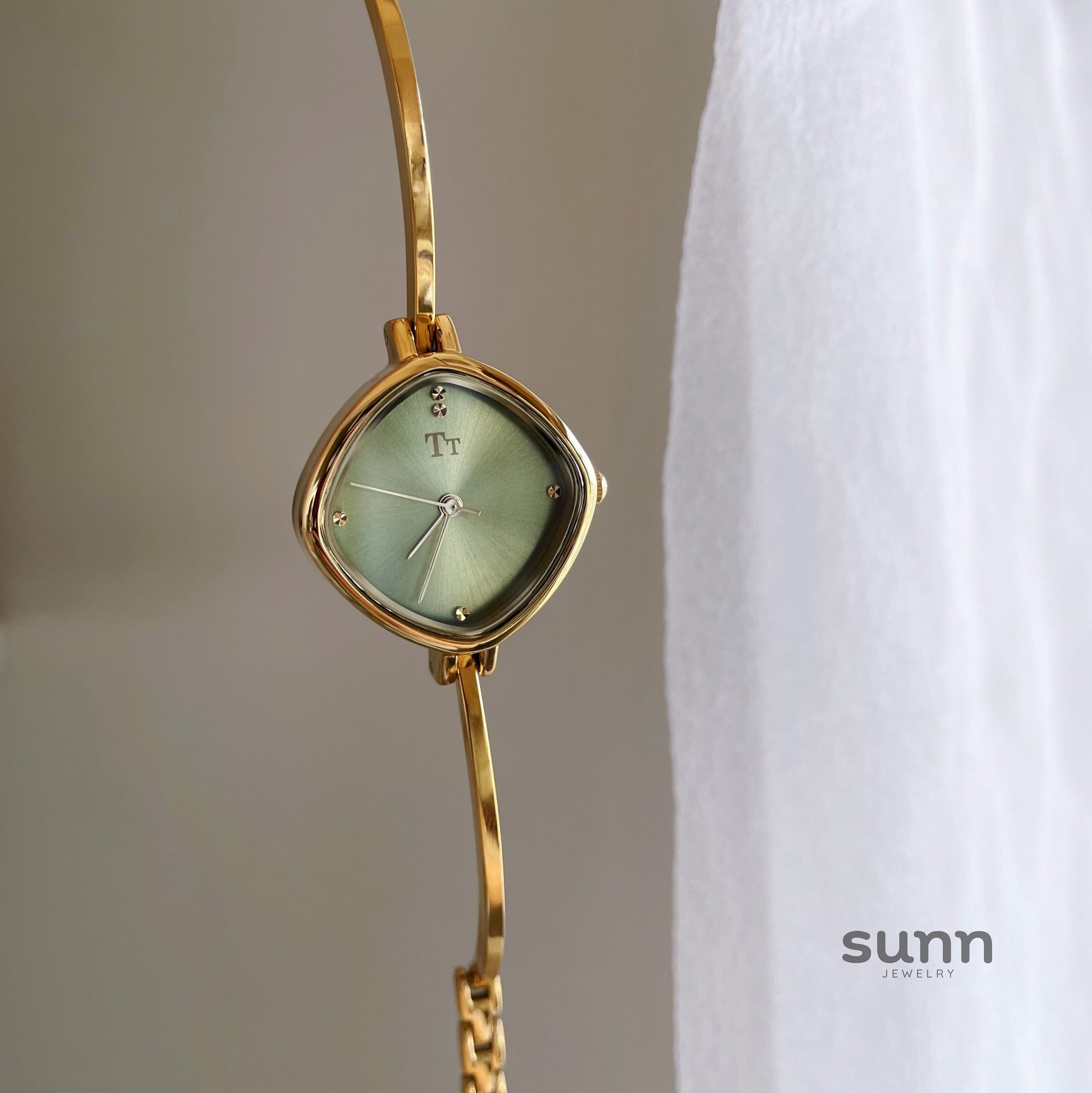 Jensen Square Green Bracelet Watch [4A34YIJ9]