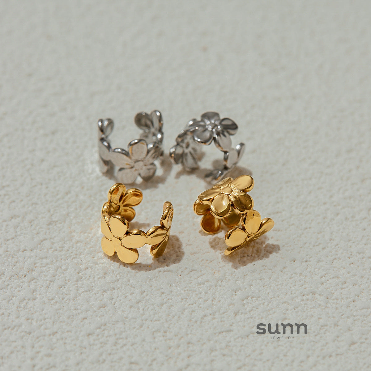 Jentry Floral Ear Cuff [FM05VTZQ]