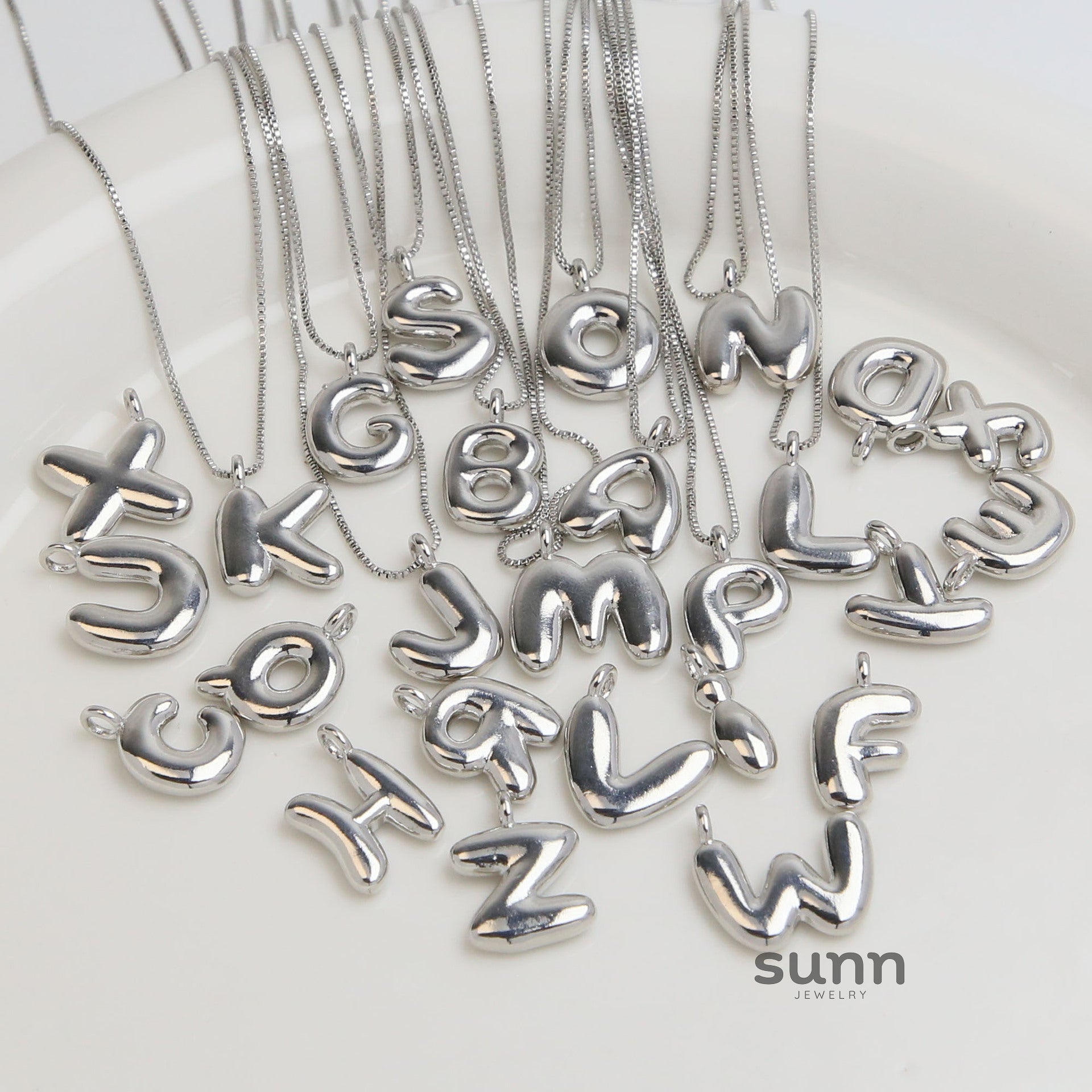 Jesenia Bubble Initial Necklace [MQCNJGAN]