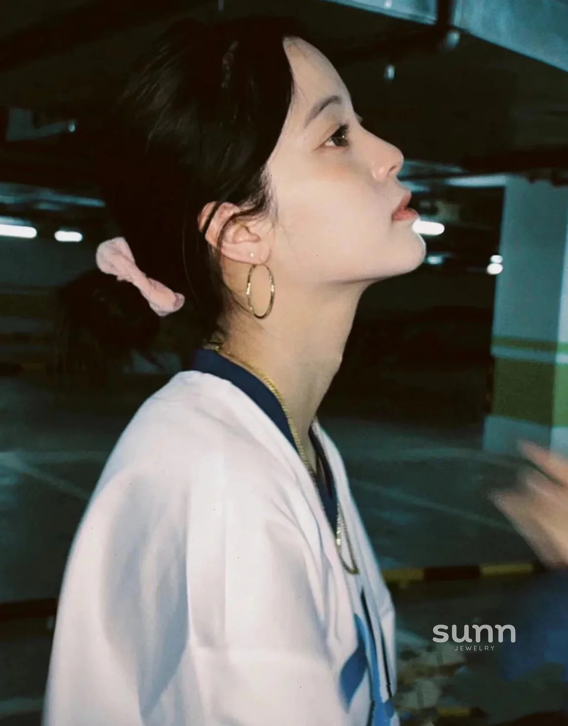 Jessenia Oversized Hoop Earrings