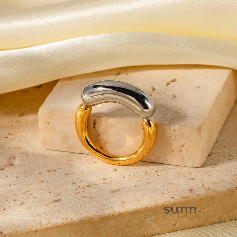 Jessi Gold Sculptural Ring