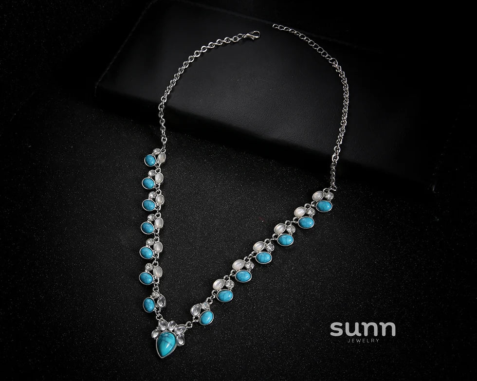 Jesslyn Boho Flower Choker