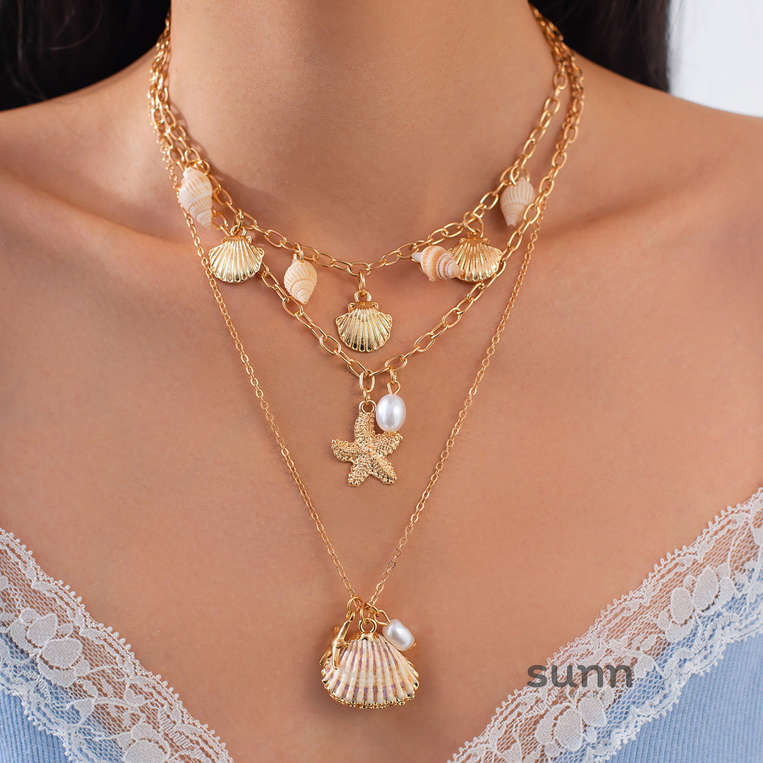 Jiana Layered Ocean Charm Necklace [RIM4N2CA]