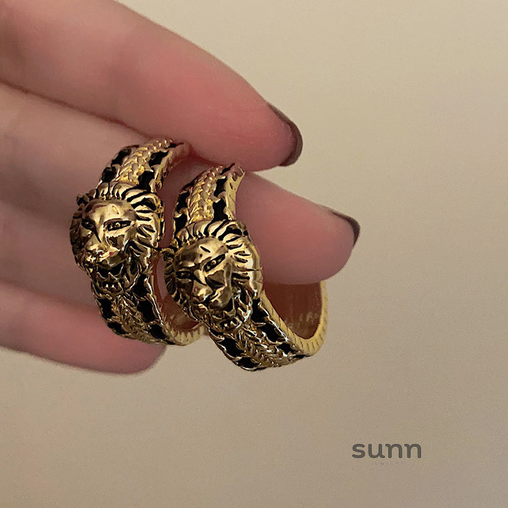 Jianna Baroque Tiger Hoop Earrings [OT8E4SBV]