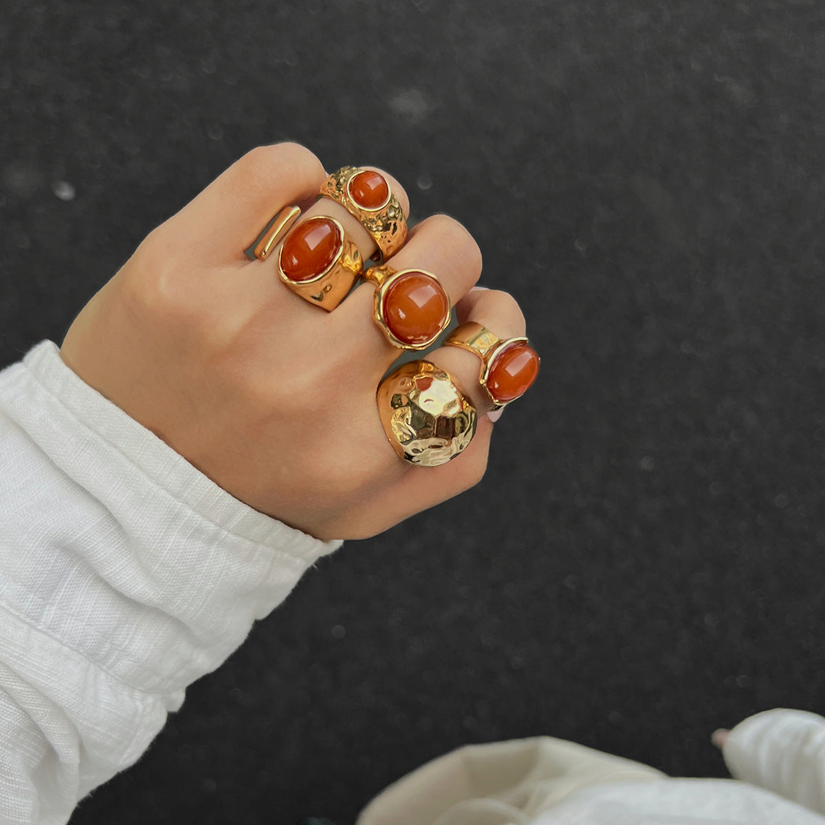Jianna Irregular Agate Ring Set [HD8Y23UR]