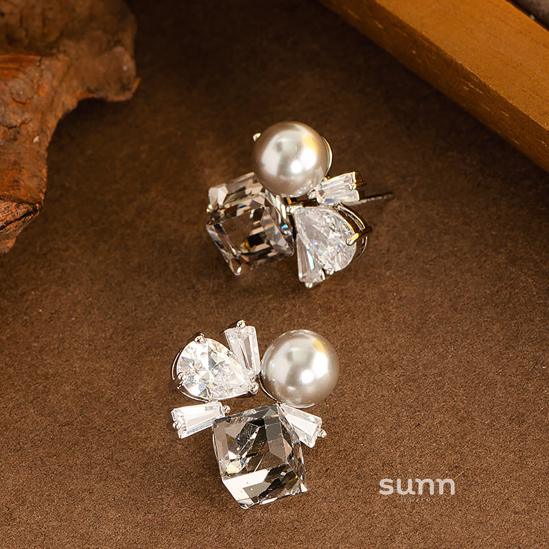 Jill Elegant Pearl Zircon Earrings [GP6UJJ2V]