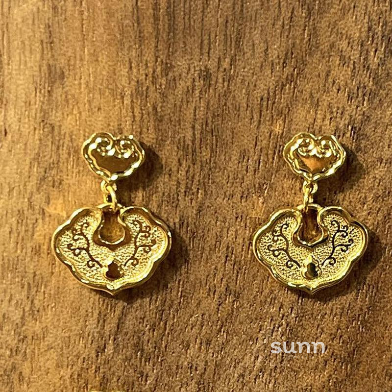 Jo Ruyi Lock Stud Earrings