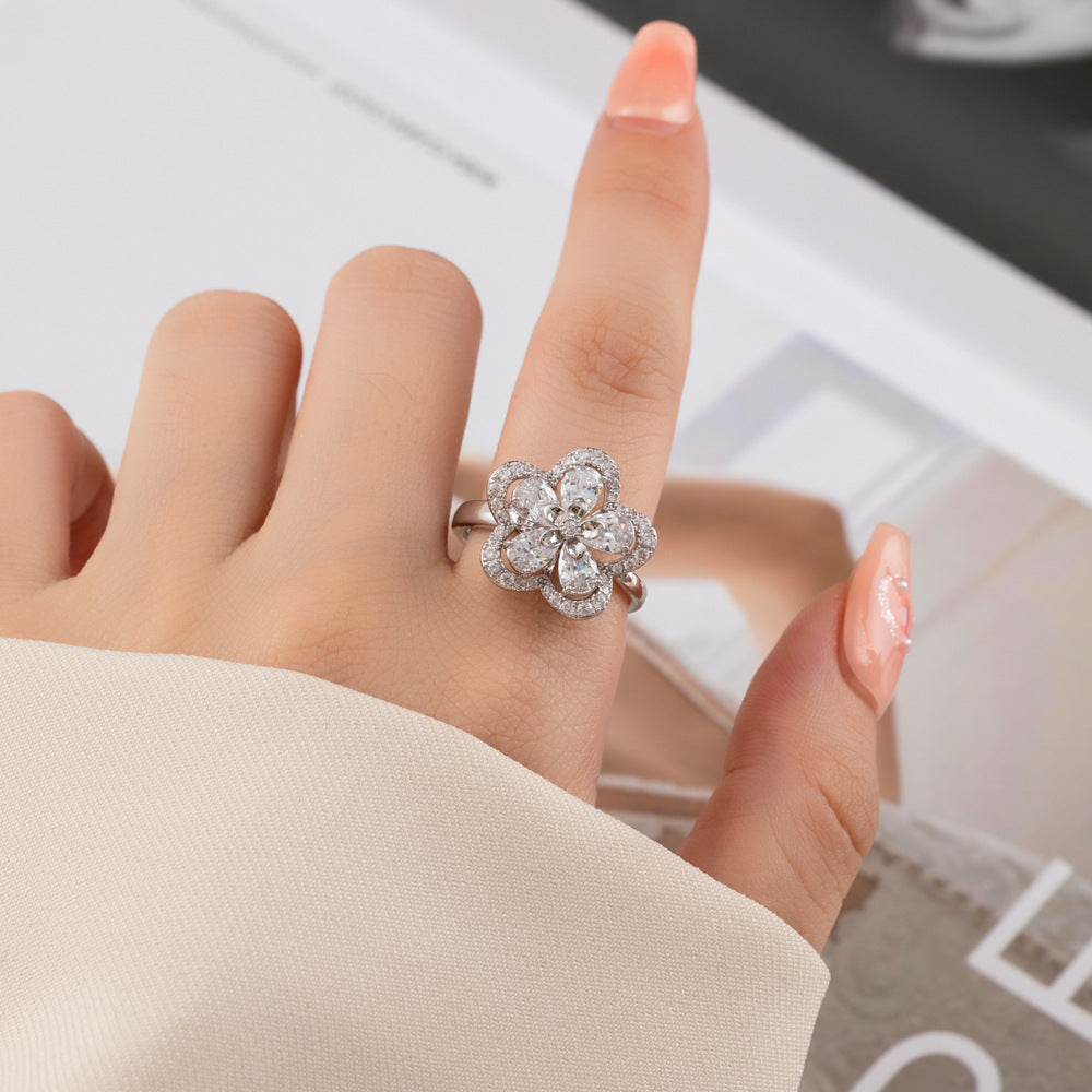 Joana Rotating Bloom Ring [UEYHRULH]