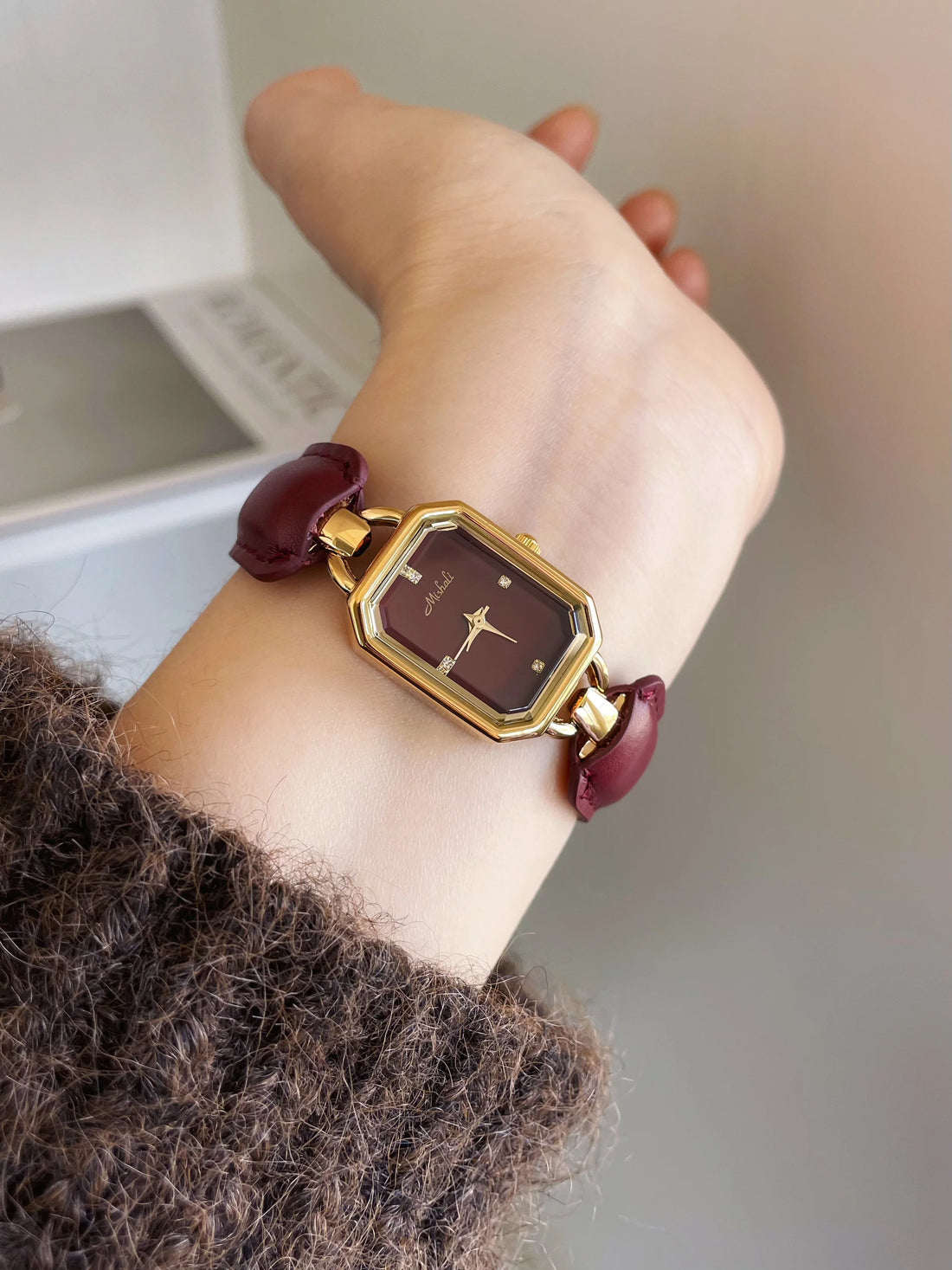 Joelle Luxe Chain Watch