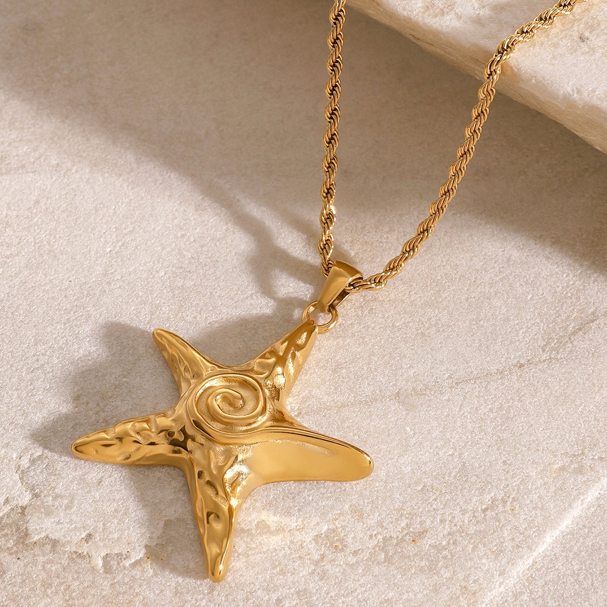 Johannah Starfish Pendant Necklace [WDNFFUS7]