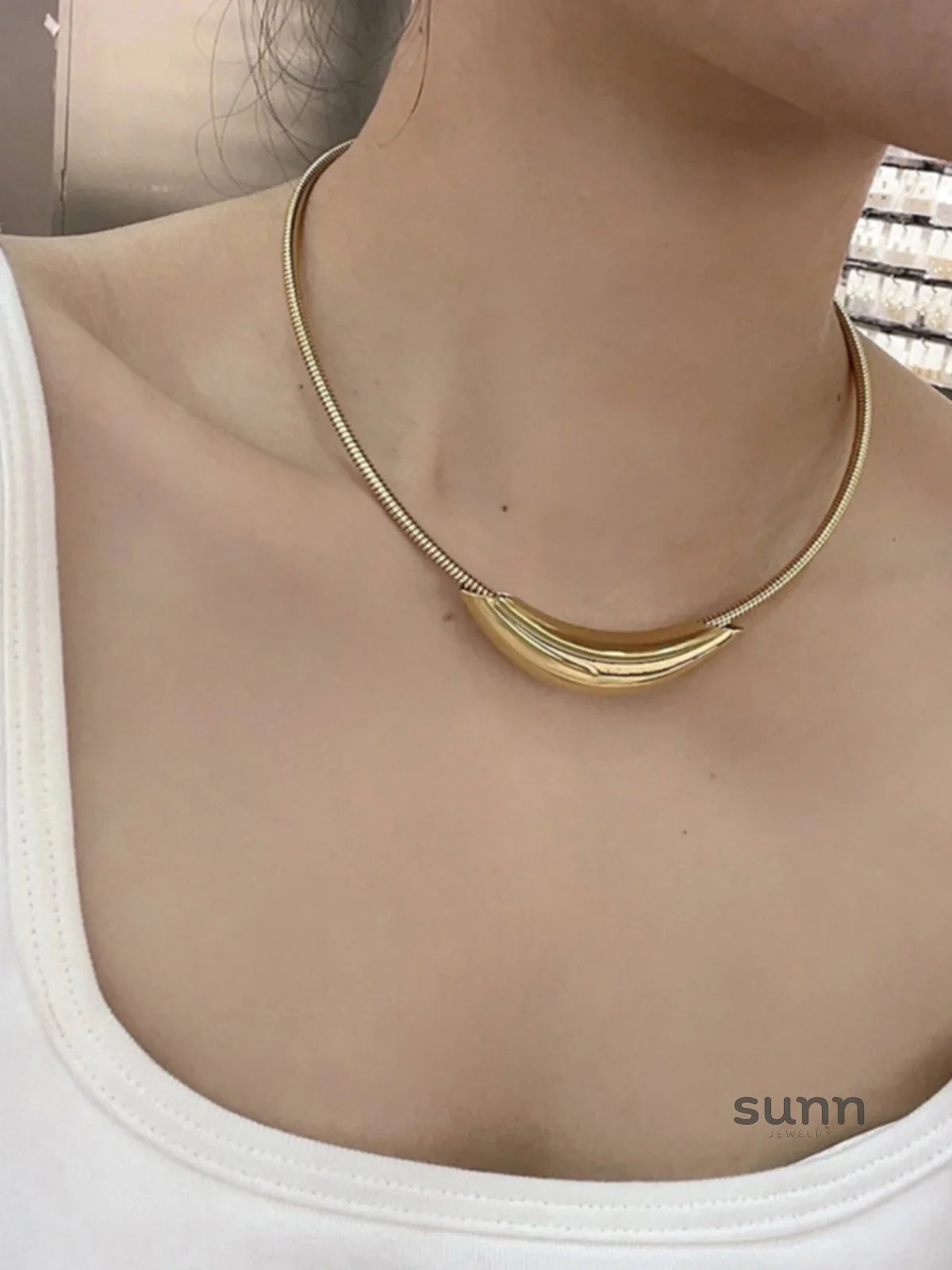 Johnna Sculpted Metal Choker
