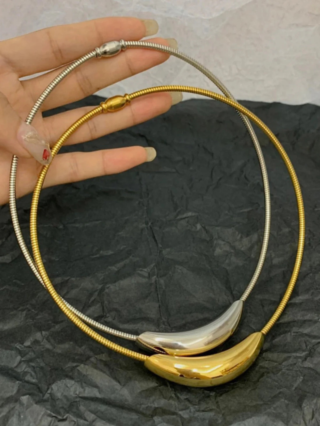 Johnna Sculpted Metal Choker