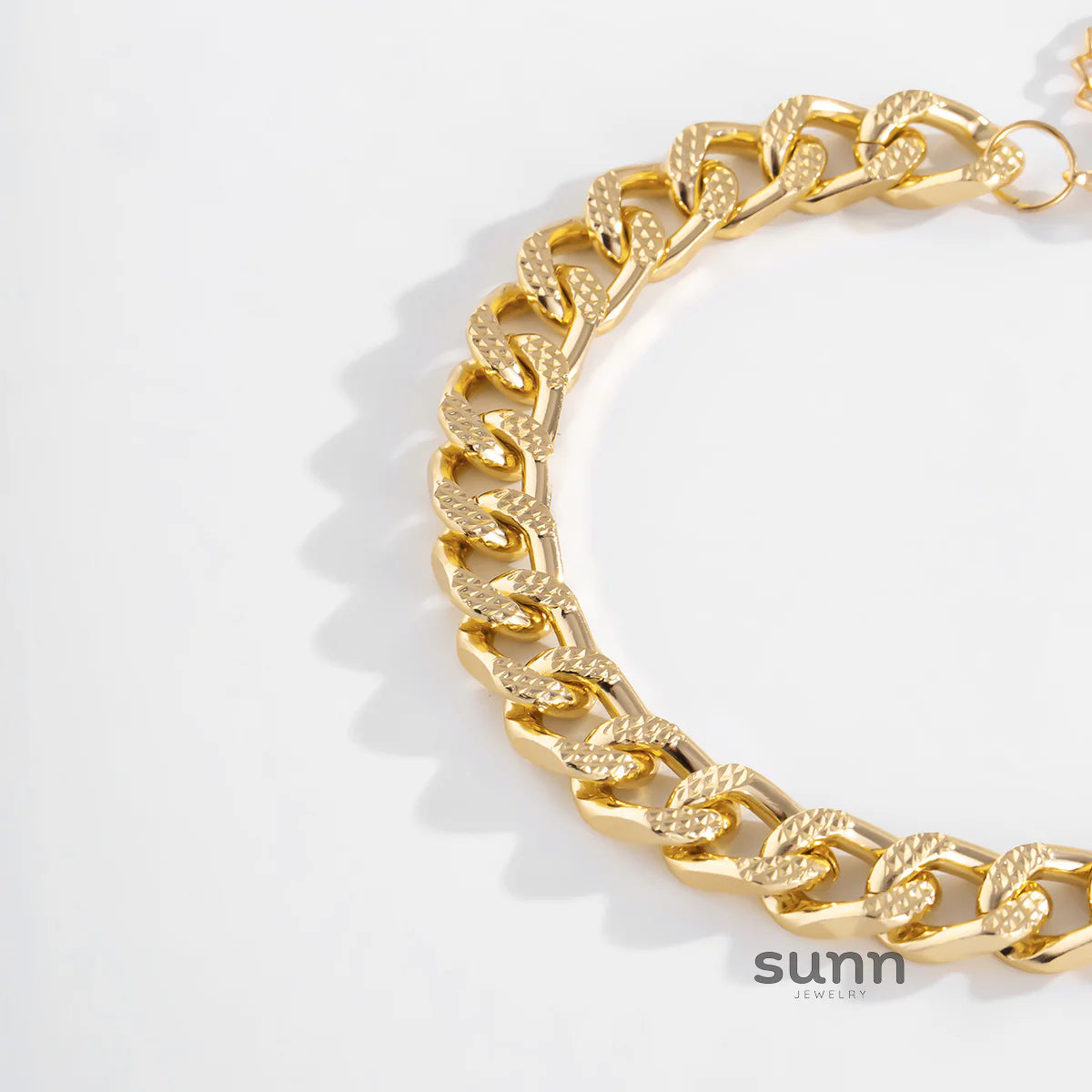Joi Modern Textured Necklace