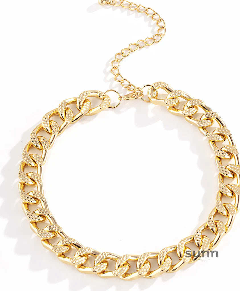 Joi Modern Textured Necklace