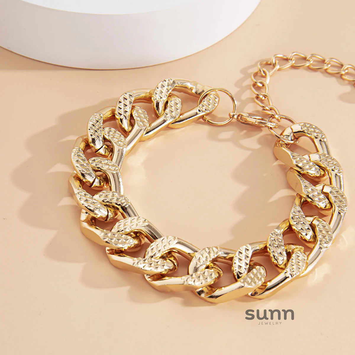 Joi Modern Textured Necklace