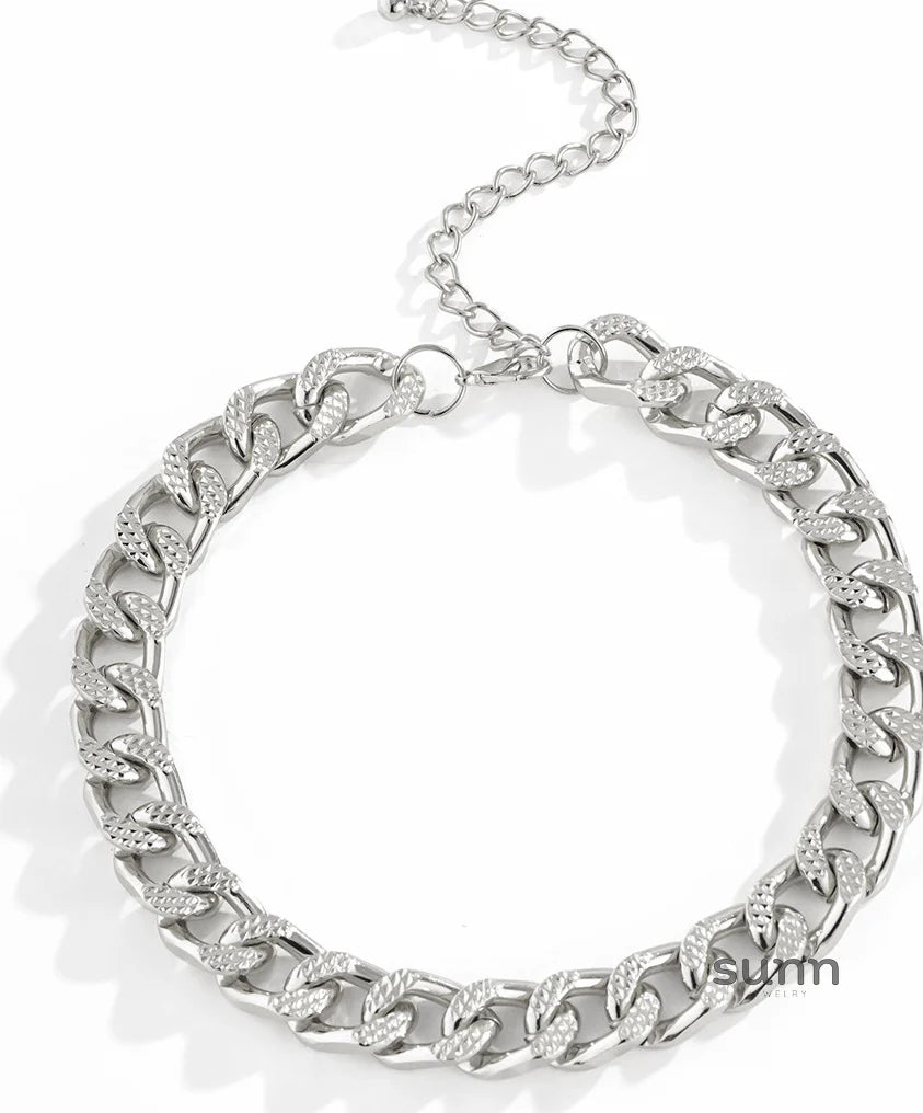 Joi Modern Textured Necklace