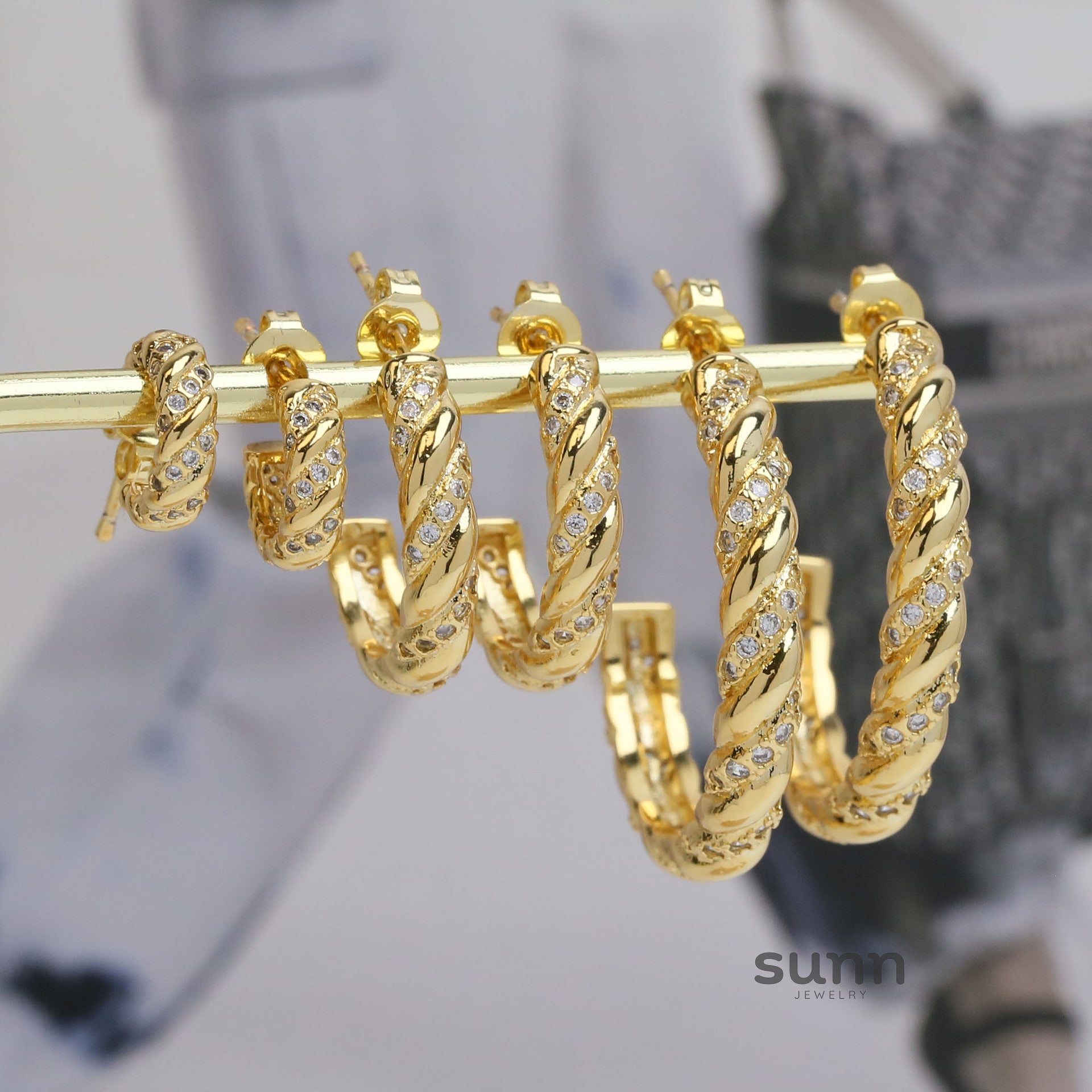 Joleigh Pave Twist Hoops [KJYFLEL8]