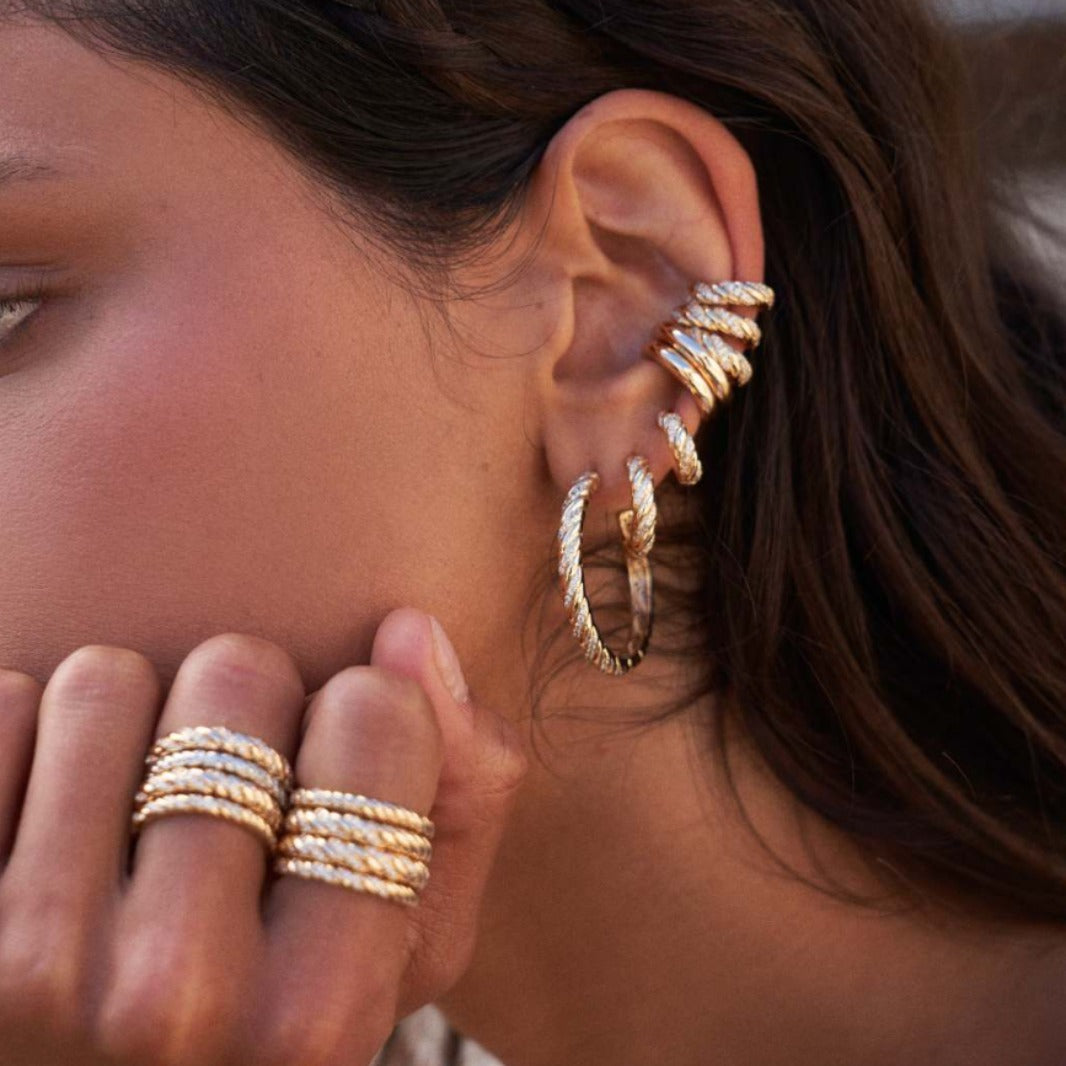 Joleigh Pave Twist Hoops [X8IN57UX]