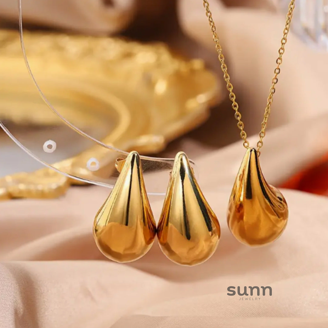 Jolene Golden Drop Necklace Set [MGW0FWAC]